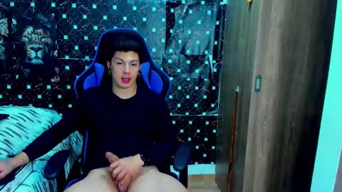 Snapshot of javiersexymann chatting on 8, 1, 2026 Javier online show from 8, 1, 2026