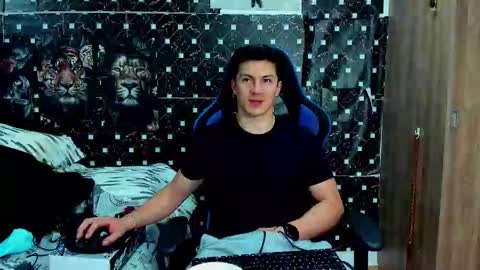 Snapshot of javiersexymann chatting on 5, 3, 2026 Javier online show from 5, 3, 2026