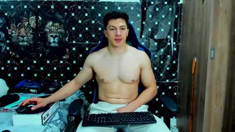 Javier online show from 3, 5, 2026