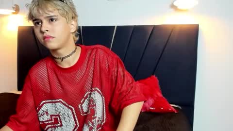 jaxson_cum online show from 12, 11, 2025