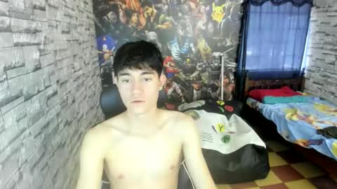 Snapshot of jay_orange chatting on 17, 12, 2025 JAY ORANGE online show from 17, 12, 2025