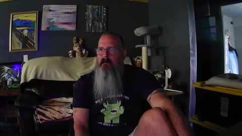 Grand Zaddy or Jay its casual online show from 3, 5, 2026