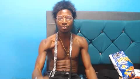 Snapshot of jaycolinss chatting on 19, 1, 2025 jaycollins online show from 19, 1, 2025