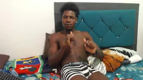 Snapshot of jaycolinss chatting on 21, 2, 2025 jaycollins online show from 21, 2, 2025