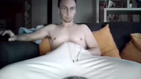 Snapshot of jbcascadess chatting on 30, 11, 2025 jbcascadess online show from 30, 11, 2025