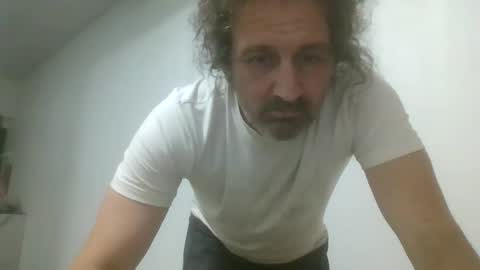 Snapshot of jcnat31cr chatting on 2, 12, 2025 JC NATTY online show from 2, 12, 2025