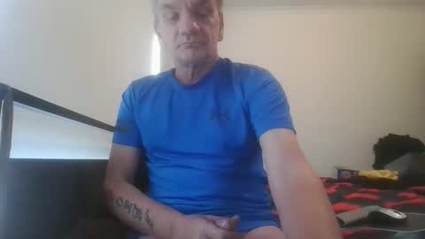 Snapshot of jdsaus chatting on 6, 10, 2025 jdsaus online show from 6, 10, 2025