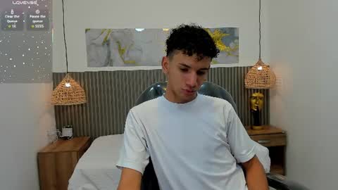 Snapshot of jdwhite18 chatting on 31, 7, 2026 jdwhite18 online show from 31, 7, 2026