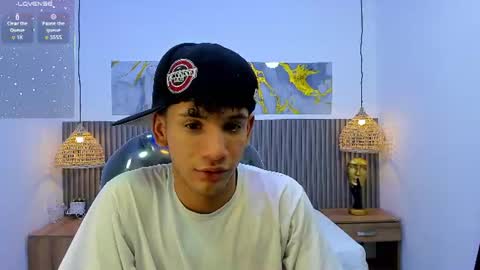 Snapshot of jdwhite18 chatting on 31, 7, 2026 jdwhite18 online show from 31, 7, 2026