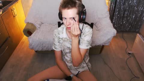 Angel online show from 27, 1, 2025