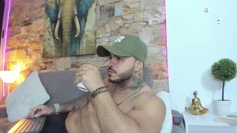 Jean  axelcrow       Modelo Independiente online show from 28, 9, 2025