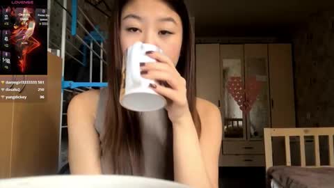 Snapshot of jeannettavidro chatting on 2, 11, 2025 jeannettavidro online show from 2, 11, 2025