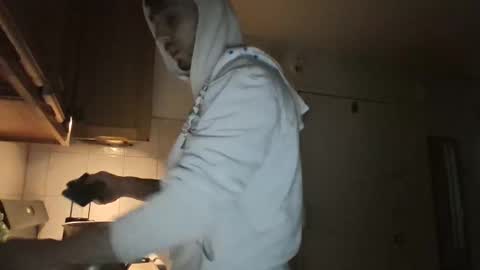 Snapshot of jeanpierbello7 chatting on 16, 12, 2024 jean pier bello Silva online show from 16, 12, 2024