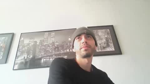 Snapshot of jeanpierbello7 chatting on 5, 1, 2025 jean pier bello Silva online show from 5, 1, 2025