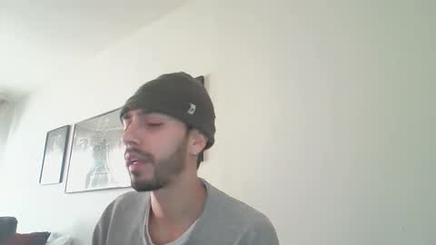 Snapshot of jeanpierbello7 chatting on 25, 2, 2025 jean pier bello Silva online show from 25, 2, 2025