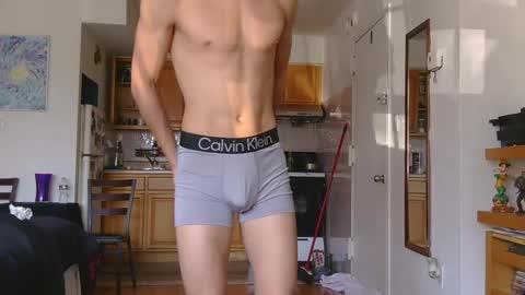 Snapshot of jeanpierbello7 chatting on 3, 10, 2025 jean pier bello Silva online show from 3, 10, 2025