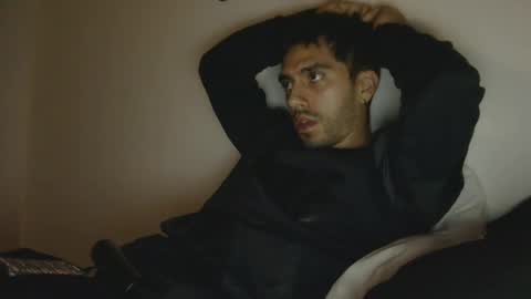 Snapshot of jeanpierbello7 chatting on 16, 10, 2025 jean pier bello Silva online show from 16, 10, 2025