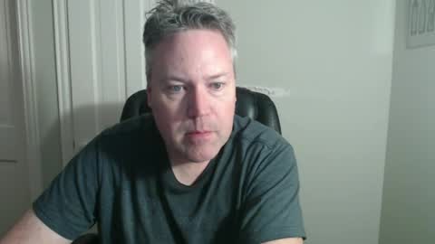 JE online show from 12, 10, 2025