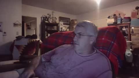 Snapshot of jecko71 chatting on 18, 1, 2026 dadbody71 online show from 18, 1, 2026