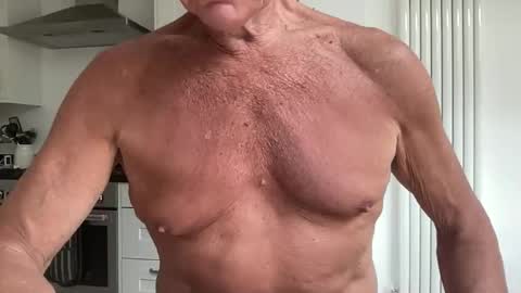 Sensual Jeeves online show from 3, 6, 2026
