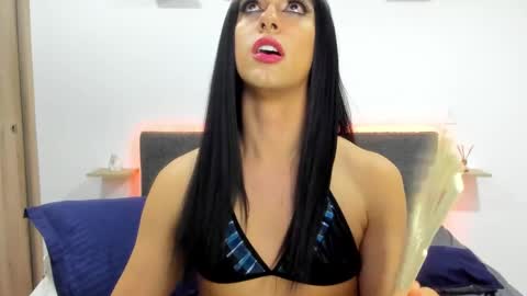  ashley   online show from 17, 1, 2025