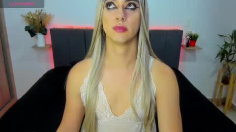  ashley   online show from 8, 11, 2025