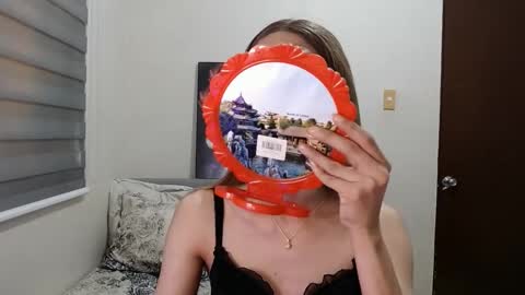 Lexie online show from 18, 2, 2025