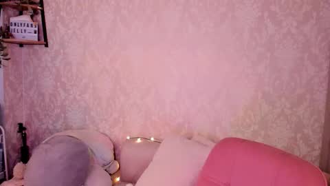 Jelly  online show from 18, 12, 2025