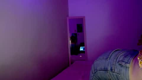 jellyrose online show from 2, 12, 2025