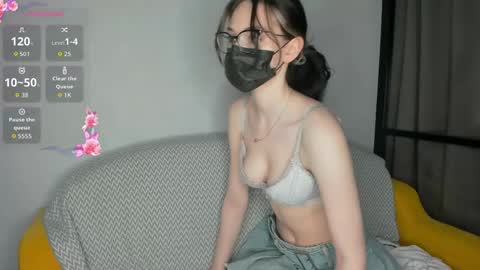 Molly online show from 30, 4, 2026