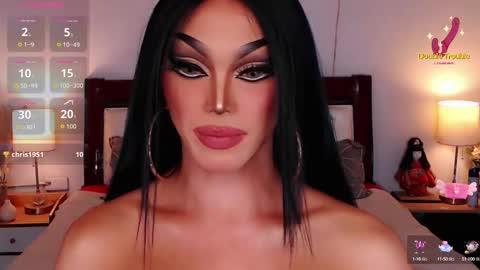 Queen Jenifer online show from 23, 9, 2025