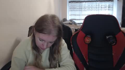 JenisAndPeter online show from 5, 11, 2025