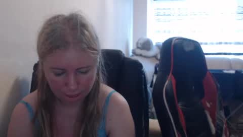 JenisAndPeter online show from 22, 6, 2026