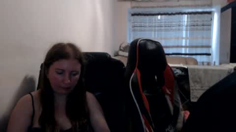 JenisAndPeter online show from 15, 7, 2026