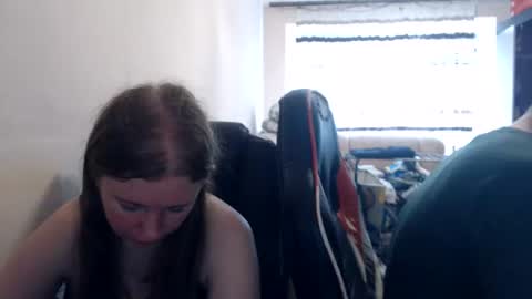 JenisAndPeter online show from 17, 7, 2026