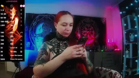 Mrs. Jenna online show from 22, 4, 2026