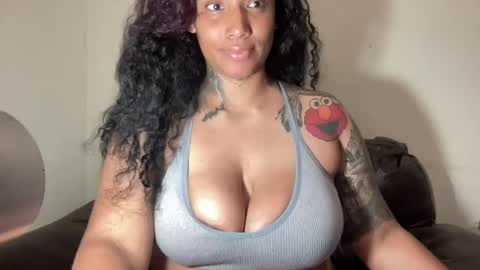 Snapshot of jenni_cash chatting on 26, 6, 2026 Mistress Jenni online show from 26, 6, 2026