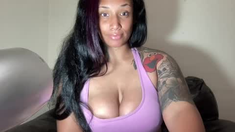 Snapshot of jenni_cash chatting on 5, 7, 2026 Mistress Jenni online show from 5, 7, 2026