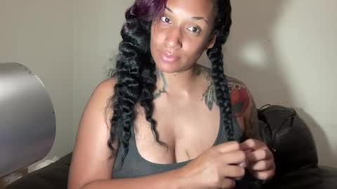 Snapshot of jenni_cash chatting on 22, 7, 2026 Mistress Jenni online show from 22, 7, 2026