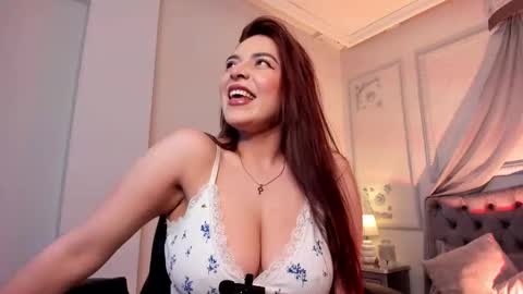 Snapshot of jenniekim_18 chatting on 24, 9, 2025 Jennie online show from 24, 9, 2025