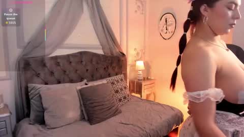 Snapshot of jenniekim_18 chatting on 5, 10, 2025 Jennie online show from 5, 10, 2025