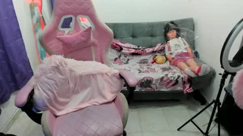 jennifer_bodyy0404 online show from 22, 6, 2026