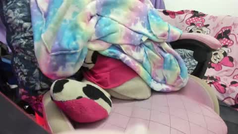 jennifer_bodyy0404 online show from 3, 7, 2026