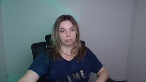 Snapshot of jennifer_moree chatting on 9, 9, 2025 Jennifer online show from 9, 9, 2025