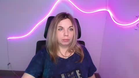 Snapshot of jennifer_moree chatting on 15, 9, 2025 Jennifer online show from 15, 9, 2025