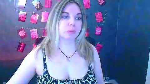 Snapshot of jennifer_moree chatting on 23, 3, 2026 Jennifer online show from 23, 3, 2026