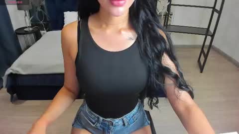 Snapshot of jennifer_munoz chatting on 23, 6, 2026 Jennifer online show from 23, 6, 2026