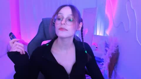 jenniferkiim online show from 1, 2, 2026