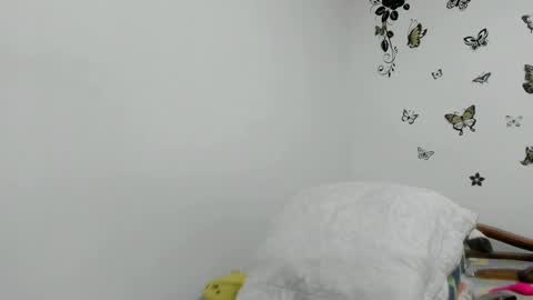 jenniferloveyou online show from 28, 4, 2026