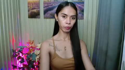 PRETTY JENNY online show from 9, 10, 2025